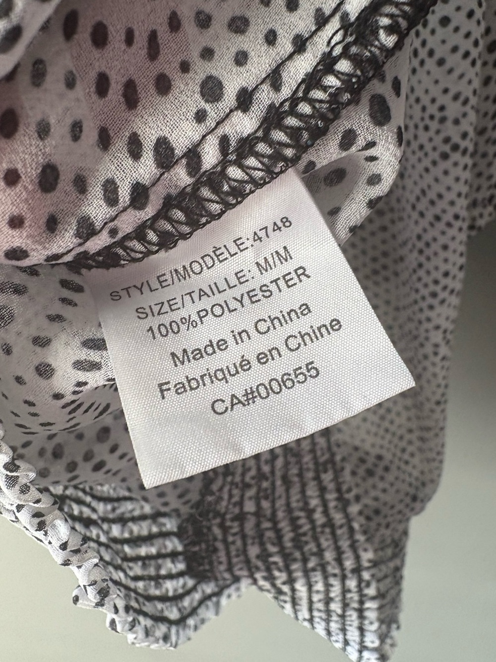 Reitmans Black & White Polka Dot Button Front Blouse Size Medium - Picture 6 of 6